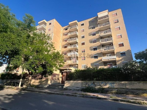 appartamento in vendita a Palermo in zona Acqua dei Corsari