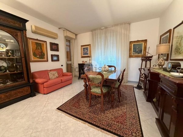 appartamento in vendita a Palermo in zona Roccella