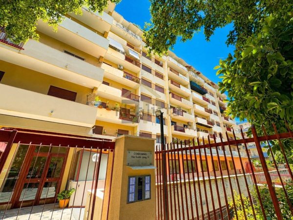appartamento in vendita a Palermo in zona Montepellegrino