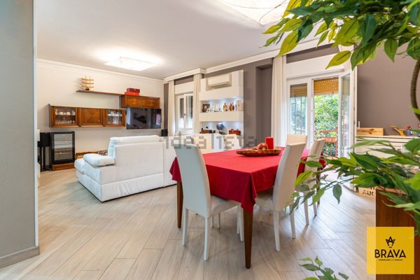 appartamento in vendita a Palermo in zona Zisa
