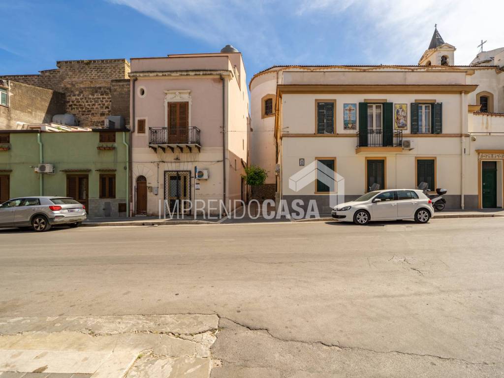 appartamento in vendita a Palermo in zona Villagrazia/Falsomiele