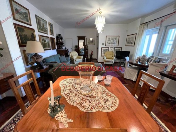 appartamento in vendita a Palermo in zona Zisa