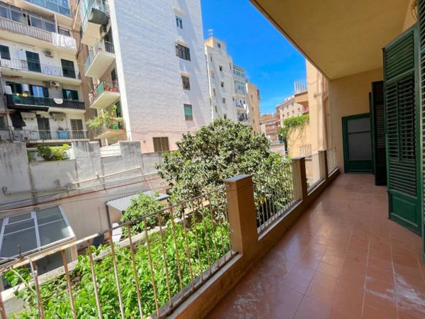 appartamento in vendita a Palermo in zona Libertà