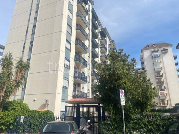 appartamento in vendita a Palermo in zona Montegrappa / Santa Rosalia