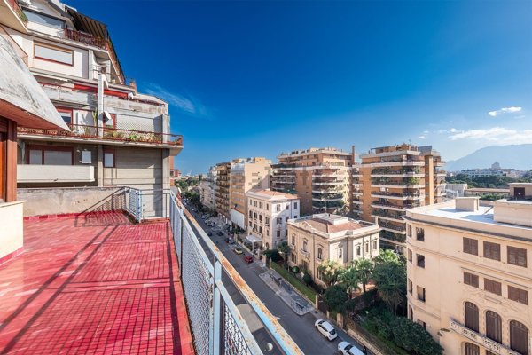 appartamento in vendita a Palermo in zona Libertà