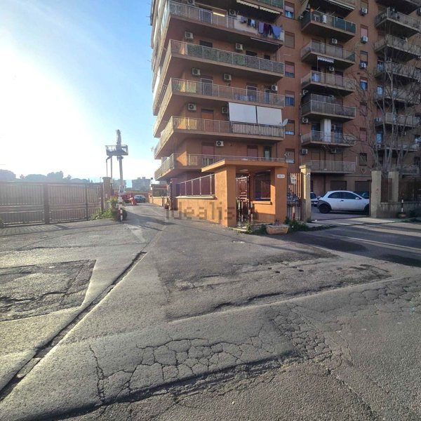 appartamento in vendita a Palermo in zona Oreto