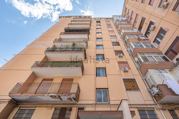 appartamento in vendita a Palermo in zona Settecannoli