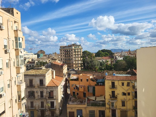 appartamento in vendita a Palermo in zona Zisa