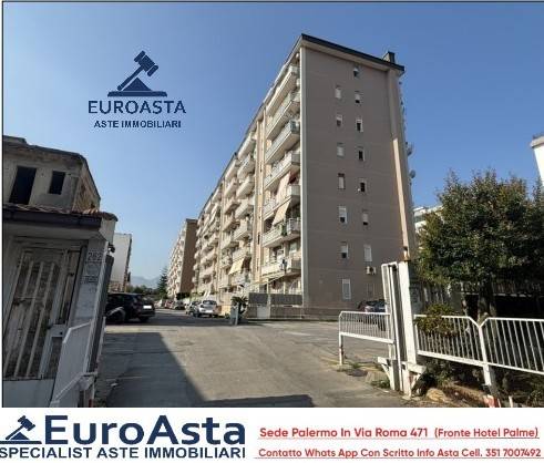 appartamento in vendita a Palermo in zona Uditore