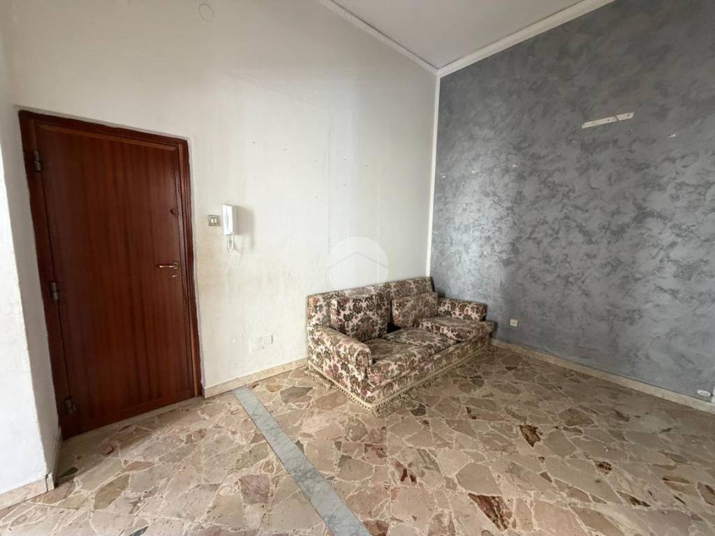 appartamento in vendita a Palermo in zona Zisa