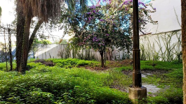 casa indipendente in vendita a Palermo in zona Zisa