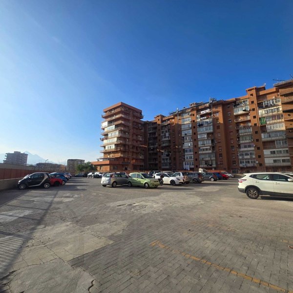 appartamento in vendita a Palermo in zona Oreto