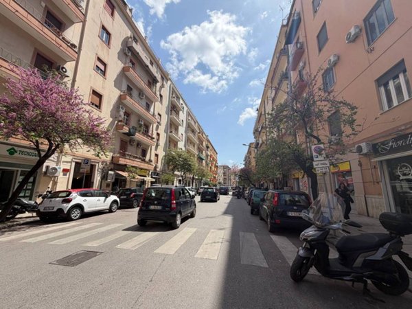appartamento in vendita a Palermo in zona Libertà
