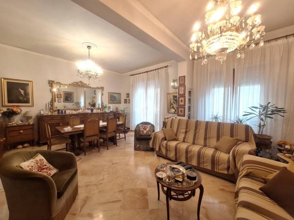 appartamento in vendita a Palermo in zona Montepellegrino