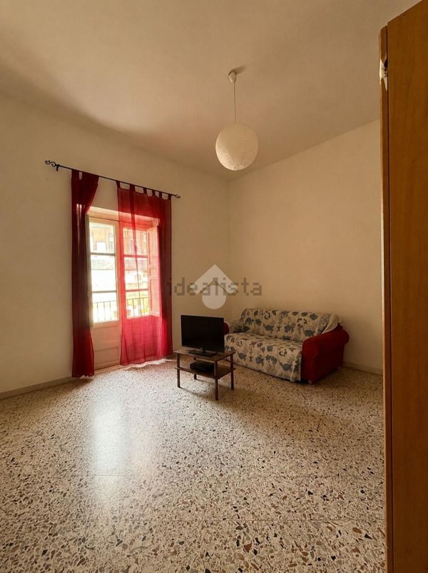 appartamento in vendita a Palermo in zona Montegrappa / Santa Rosalia