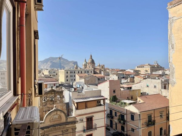 appartamento in vendita a Palermo in zona Centro storico