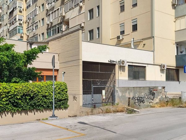 appartamento in vendita a Palermo in zona Montepellegrino