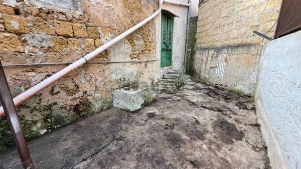 appartamento in vendita a Palermo in zona Uditore
