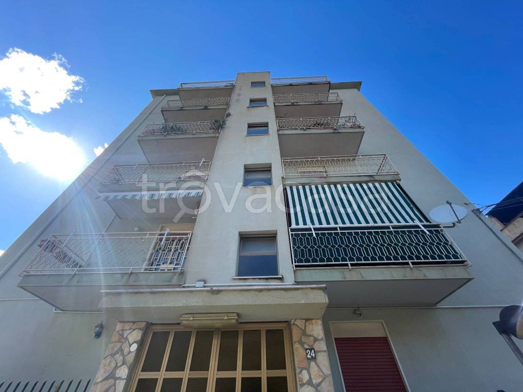 appartamento in vendita a Palermo in zona Mezzomonreale