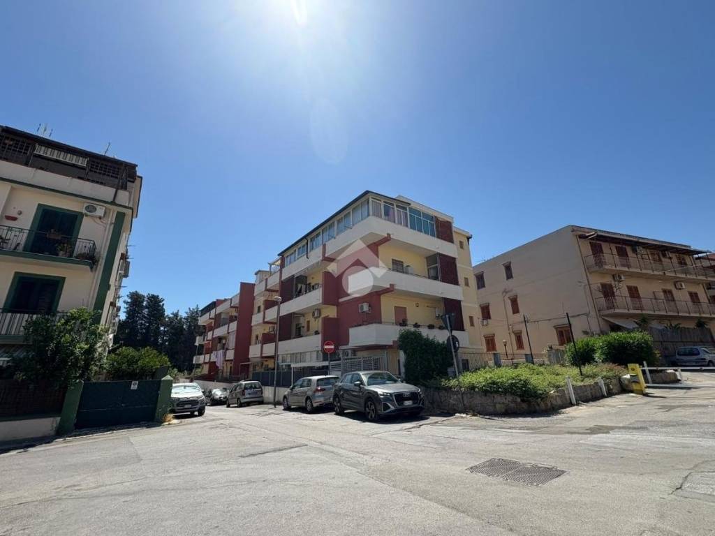 appartamento in vendita a Palermo in zona Uditore