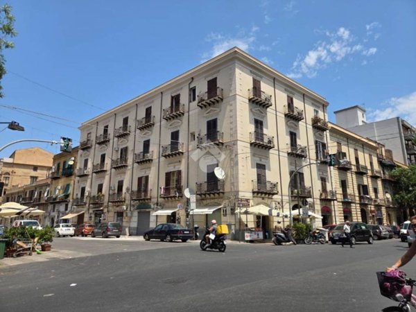 appartamento in vendita a Palermo in zona Centro storico