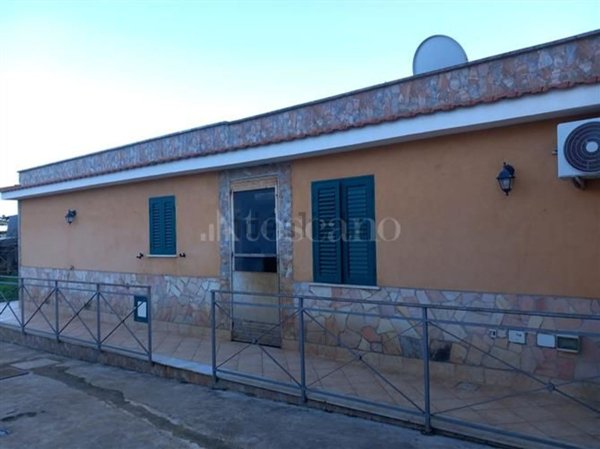 casa indipendente in vendita a Palermo in zona Cruillas
