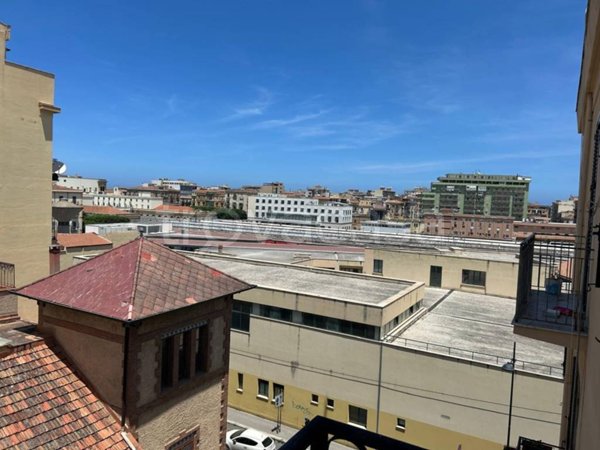 appartamento in vendita a Palermo in zona Oreto