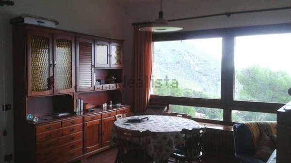 casa indipendente in vendita a Palermo in zona Borgo Nuovo
