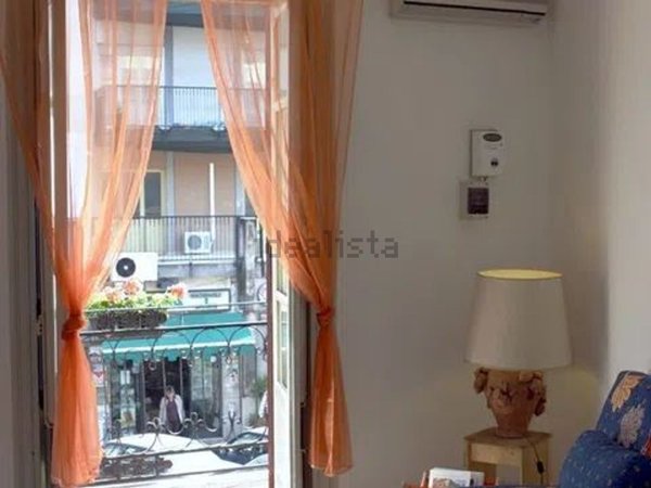 appartamento in vendita a Palermo in zona Malaspina/Palagonia