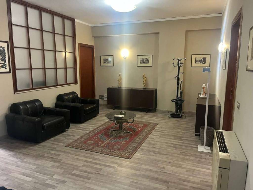 appartamento in vendita a Palermo in zona Zisa