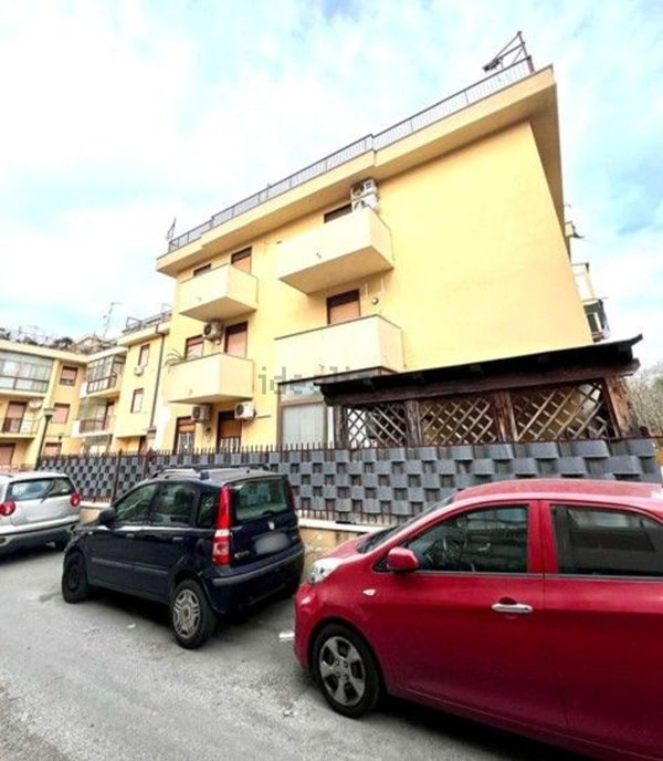 appartamento in vendita a Palermo in zona Partanna