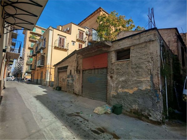 casa indipendente in vendita a Palermo