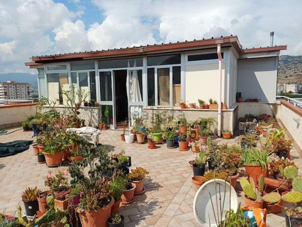appartamento in vendita a Palermo
