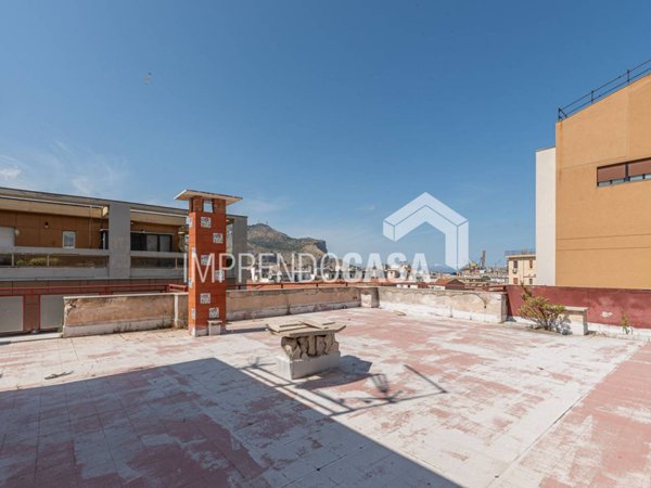 appartamento in vendita a Palermo in zona Libertà