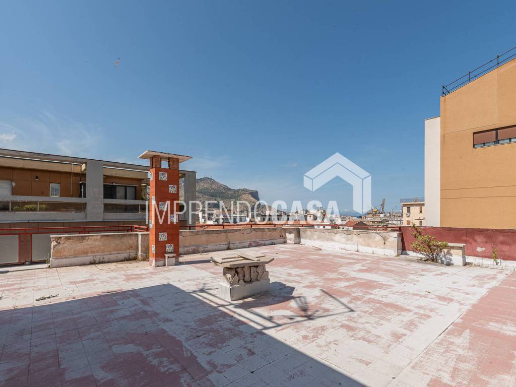 appartamento in vendita a Palermo in zona Libertà