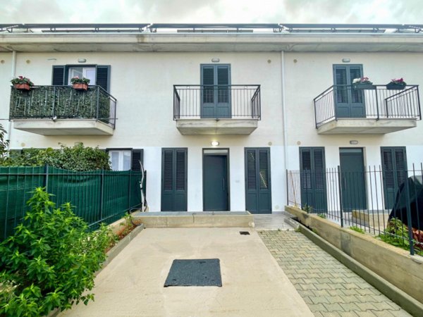 casa indipendente in vendita a Palermo in zona Pallavicino