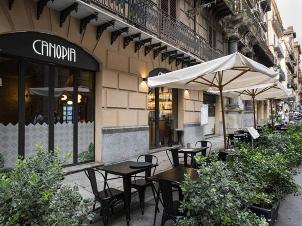 negozio in vendita a Palermo in zona Centro storico