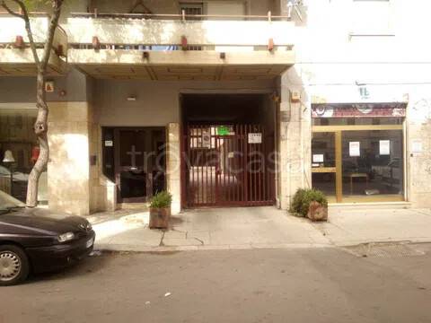 ufficio in vendita a Palermo in zona Malaspina/Palagonia