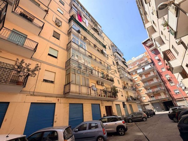 appartamento in vendita a Palermo in zona Oreto