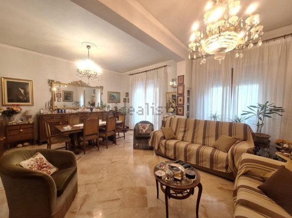appartamento in vendita a Palermo in zona Montepellegrino