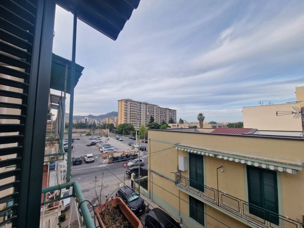 appartamento in vendita a Palermo in zona Altarello
