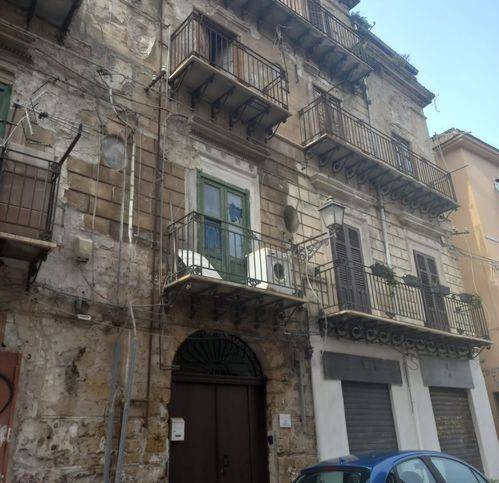 appartamento in vendita a Palermo in zona Centro storico