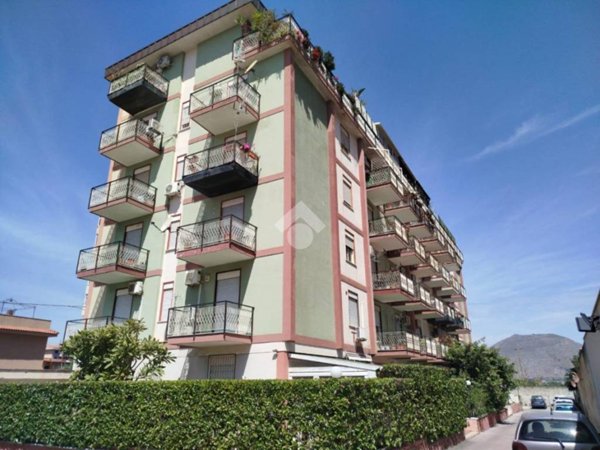 appartamento in vendita a Palermo in zona Pallavicino