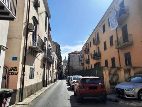 appartamento in vendita a Palermo in zona Centro storico