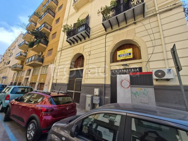 appartamento in vendita a Palermo in zona Politeama
