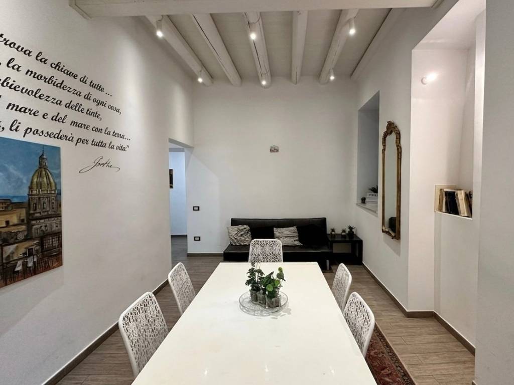 appartamento in vendita a Palermo in zona Centro storico