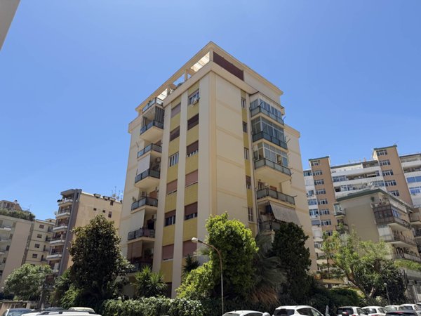 appartamento in vendita a Palermo