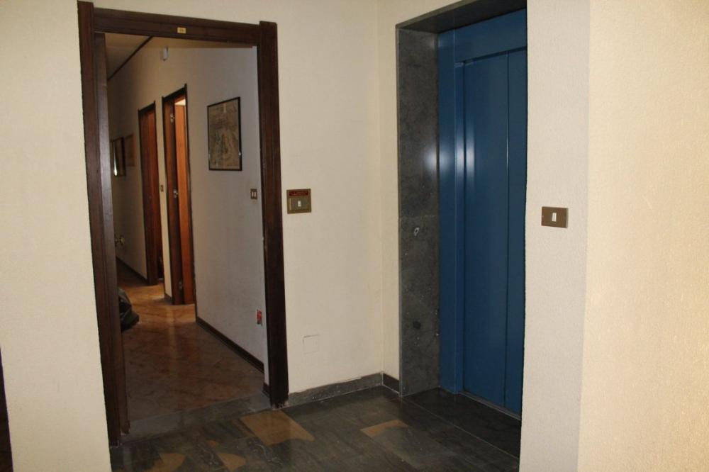 ufficio in vendita a Palermo