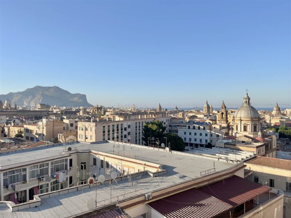 appartamento in vendita a Palermo in zona Centro storico