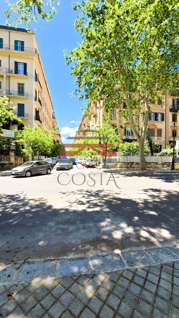 appartamento in vendita a Palermo in zona Libertà